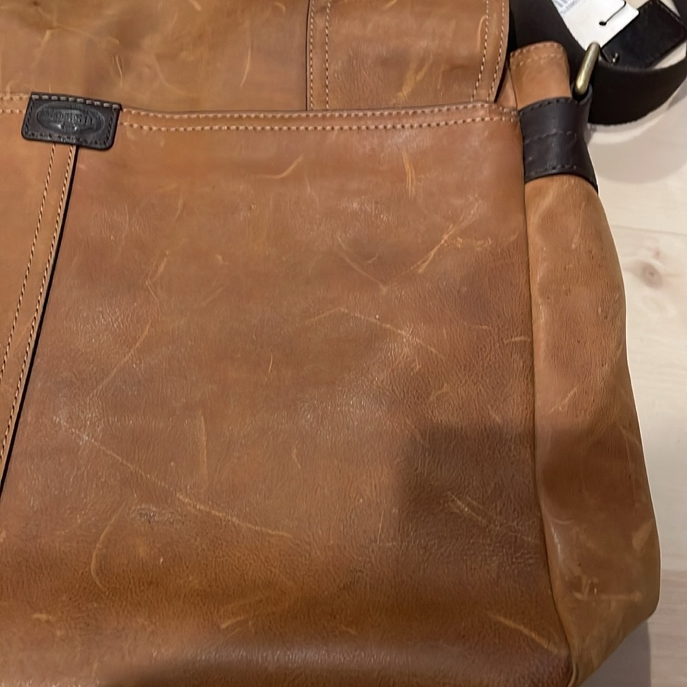 Brown genuine Leather field Messenger Bag - Picture 10 of 16